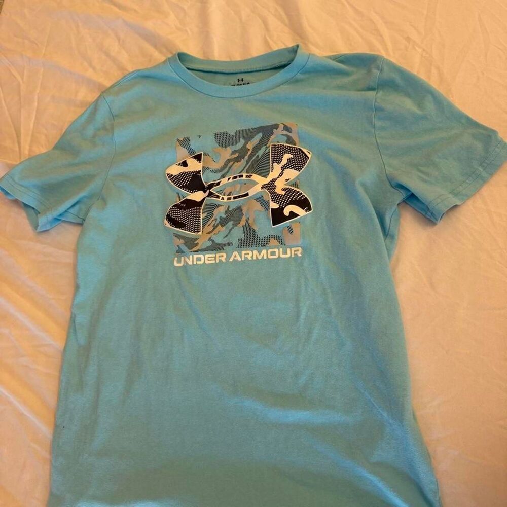 Under-armour Men's Blue T-shirt